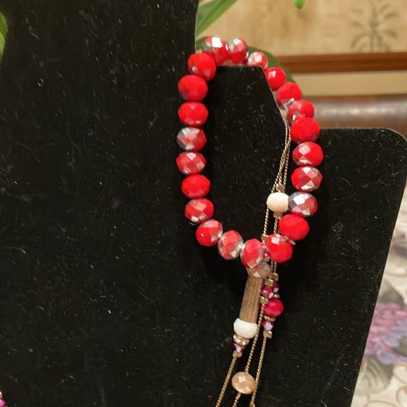 1990s NECKLACE THREE STRANDS AB CRYSTALS WITH PAIRED BRACELET AND EARRINGS - Picture 16 of 16